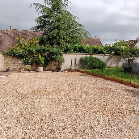 Le Clos Des Feugrais Saint-Aubin-lès-Elbeuf Exteriör bild